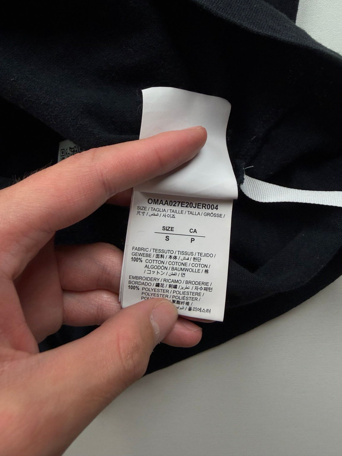 T-Shirt Off-White « Hand Logo » – Taille S – Noir — photo 4