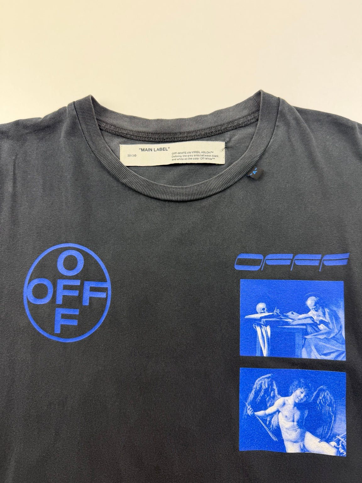 T-Shirt Off-White « Caravaggio » – Taille S – Gris anthracite — photo 3