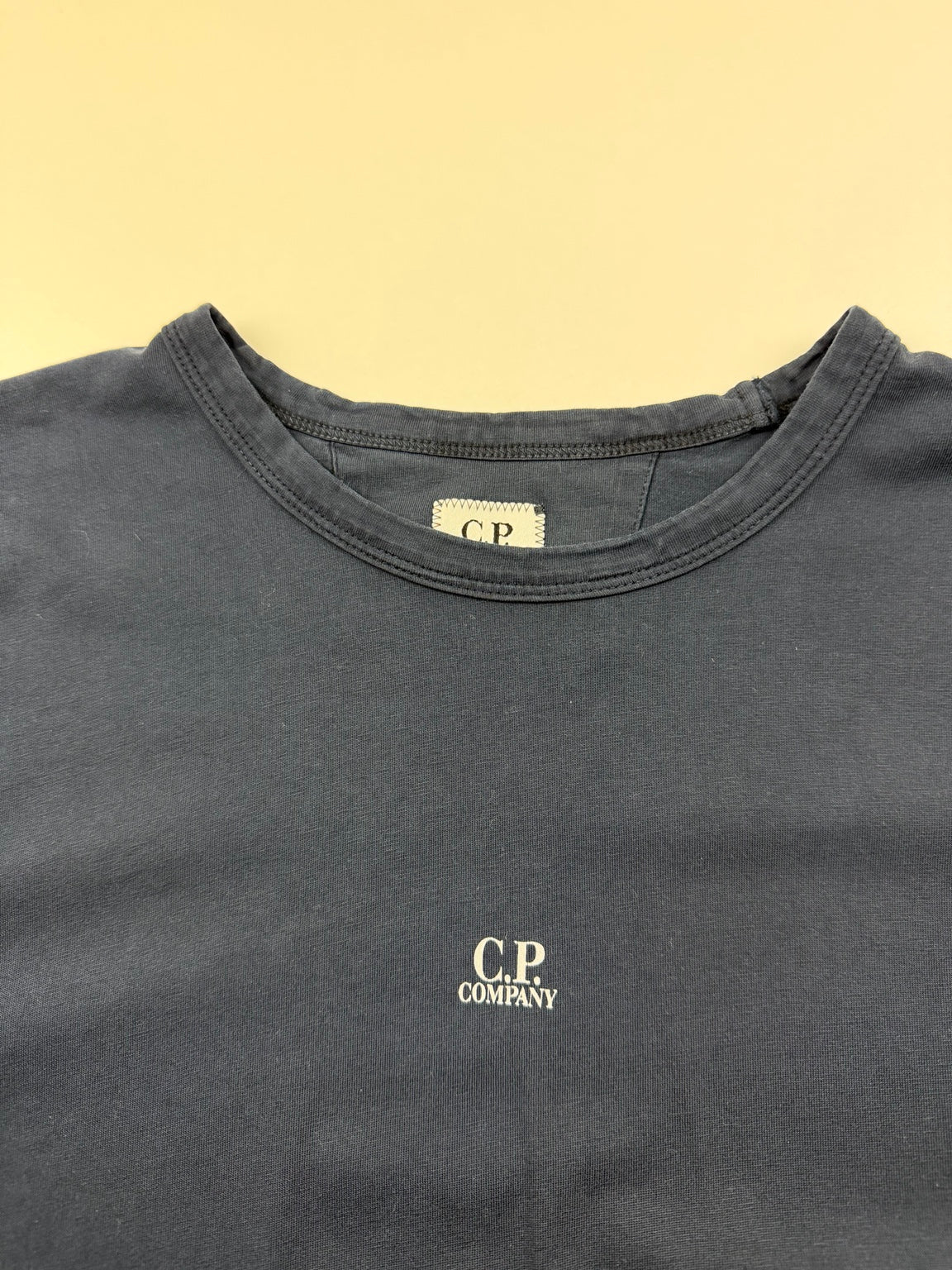 T-shirt C.P. Company Small Logo – Taille L – Bleu marine