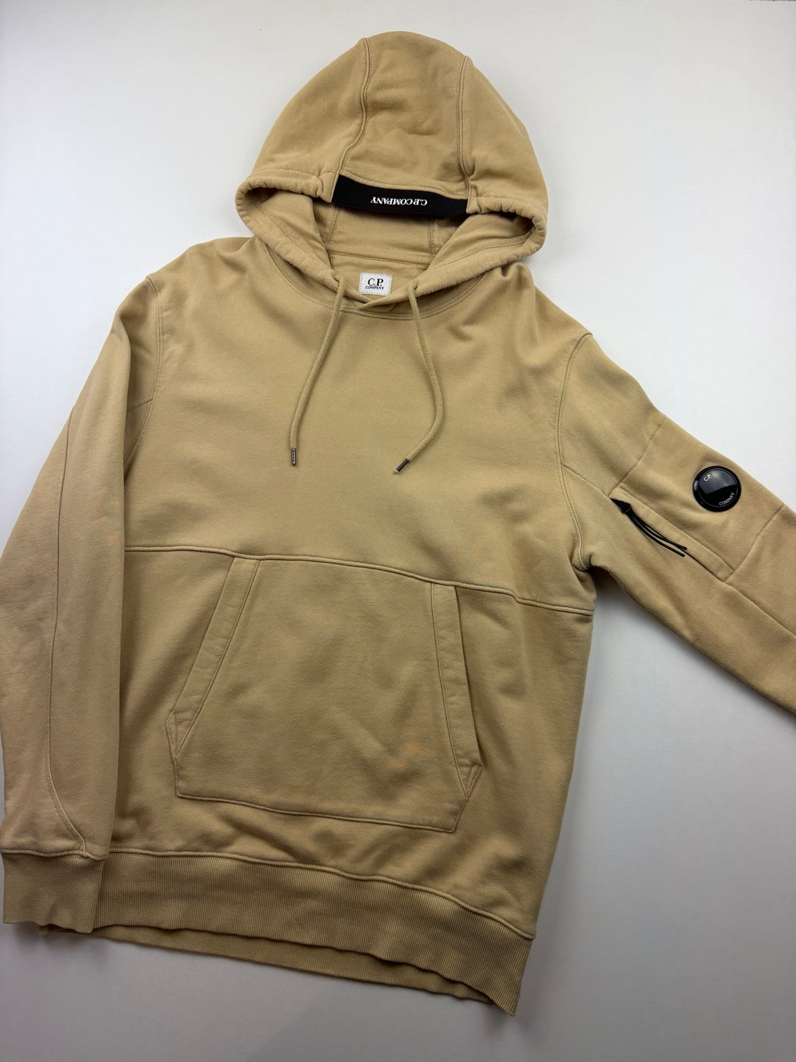 Pull à capuche C.P. Company Lens – Taille L – Beige kaki