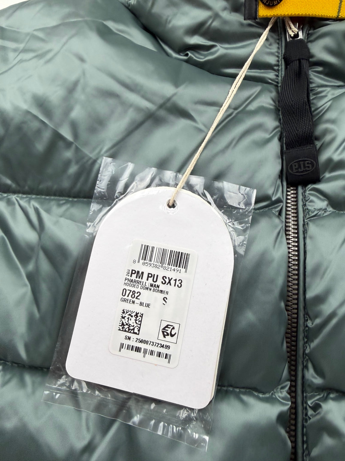 Doudoune à capuche Parajumpers Pharrell – Taille S – Vert bleuté